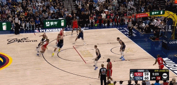 冷峻射手🥶哈登假动作点飞两人防守&三分出手空心命中！