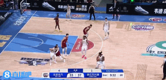 🤔要起势头？孙铭徽接球命中三分&广厦次节打出一波9-0